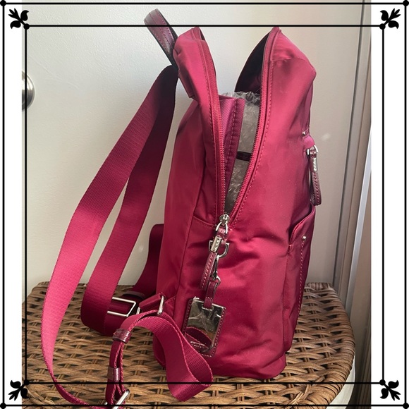 Tumi Nylon Back pack - new in pristine condition - Picture 6 of 10